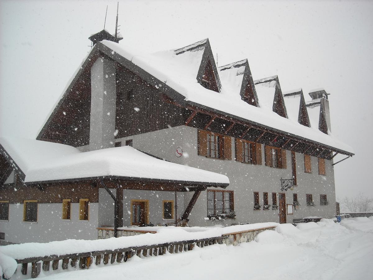Hotel Al Tajol Lamon Exterior foto